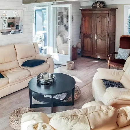 Cozy In With Kitchen 3*